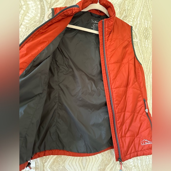 LL BEAN womens M Primaloft Quilted VEST Logo OUTDOOR layering Rust Zip Pockets - Picture 6 of 7
